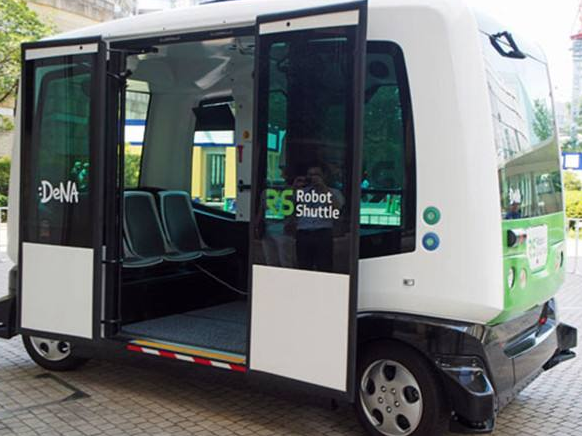 EasyMile推出升級版EZ10無人駕駛公交車，可實現自動駕駛和環境監測功能