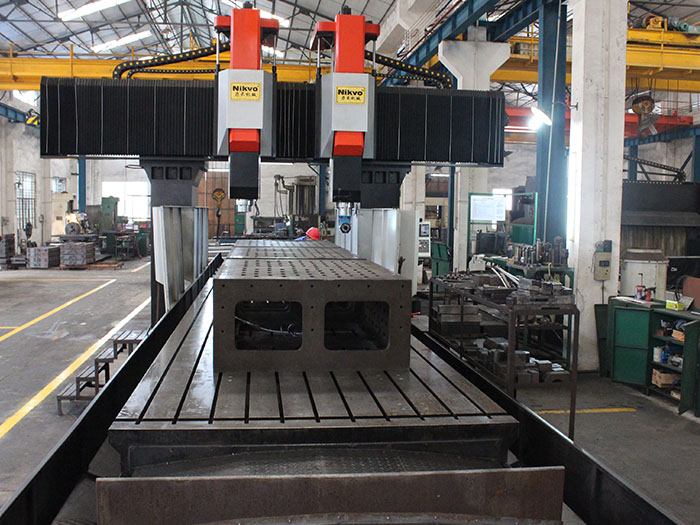 華新科龍門加工中心 華新科龍門加工中心